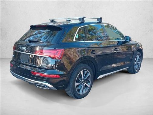 2022 Audi Q5 45 S line Premium