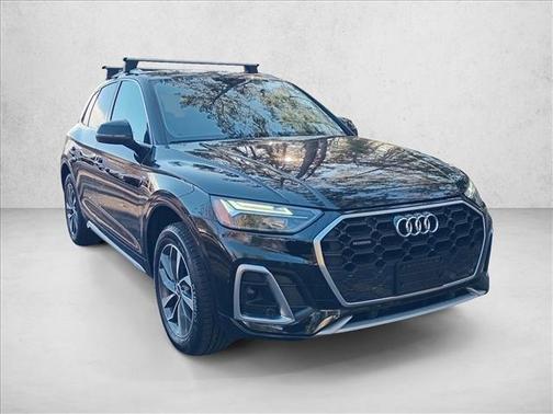 2022 Audi Q5 45 S line Premium
