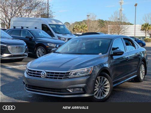 2016 Volkswagen Passat 1.8T SE w/Technology