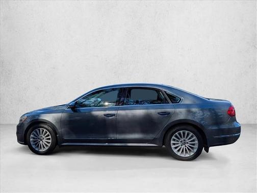 2016 Volkswagen Passat 1.8T SE w/Technology