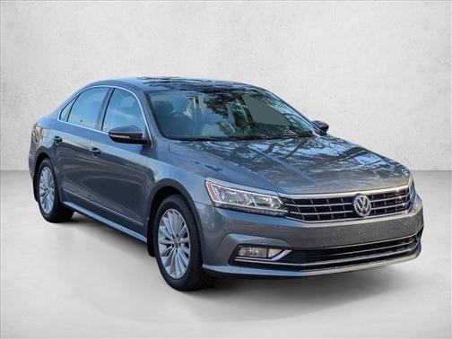 2016 Volkswagen Passat 1.8T SE w/Technology