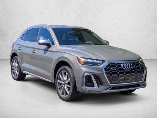 Chronos Gray Metallic 2023 Audi SQ5 3.0T Prestige