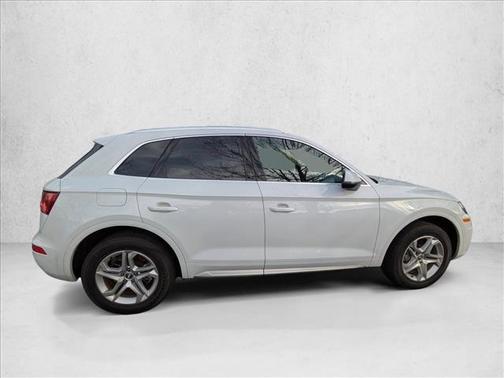 2019 Audi Q5 45 Premium