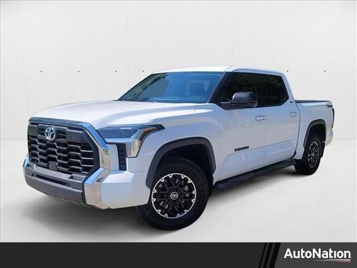 2022 Toyota Tundra SR5