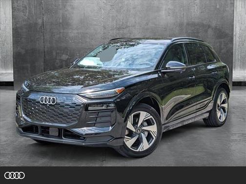 2025 Audi Q6 e-tron Premium Plus quattro