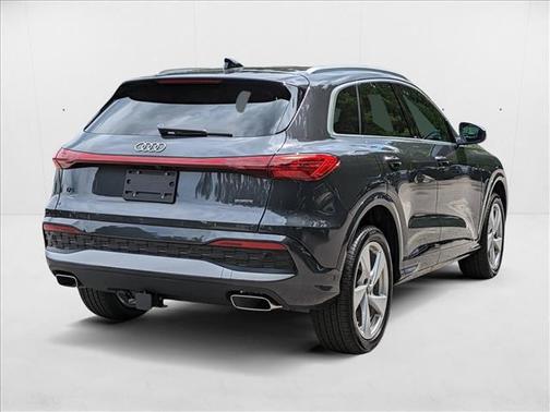 2025 Audi Q5 Premium Plus