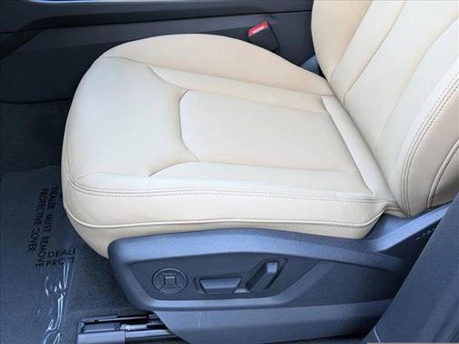 2026 Audi Q7 45 Premium