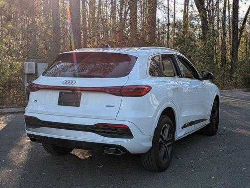 2025 Audi Q5 Premium Plus TFSI quattro S tronic