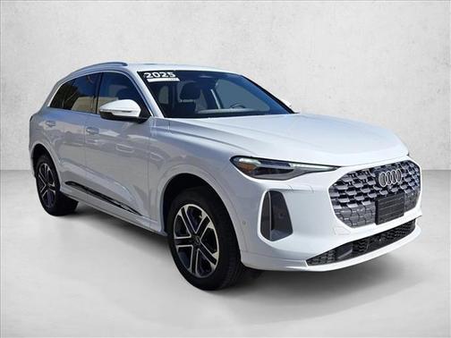 2025 Audi Q5 Premium Plus TFSI quattro S tronic