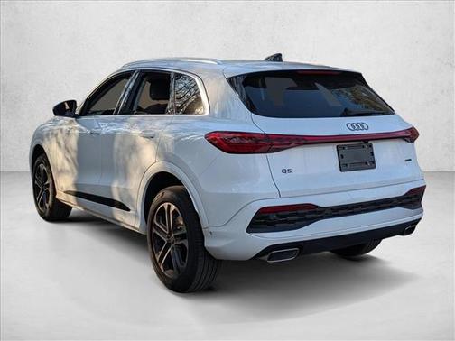 2025 Audi Q5 Premium Plus TFSI quattro S tronic