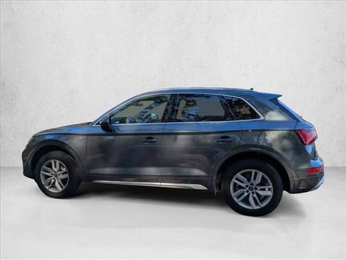 2022 Audi Q5 45 S line Premium