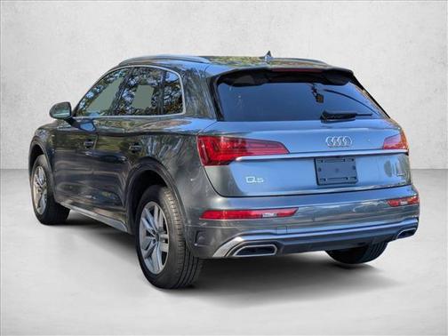 2022 Audi Q5 45 S line Premium