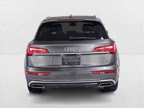 2022 Audi Q5 45 S line Premium