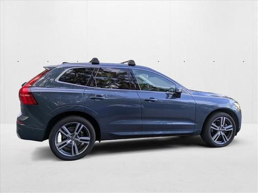2019 Volvo XC60 T6 Momentum