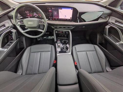 2025 Audi Q5 Premium