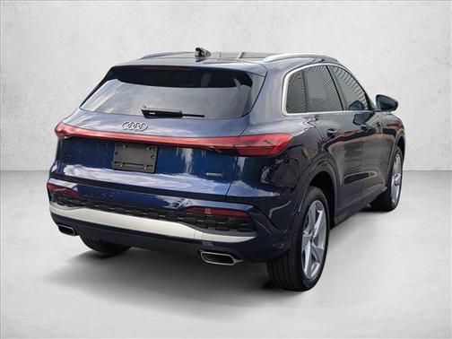 2025 Audi Q5 Premium Plus