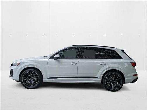 2025 Audi Q7 55 Prestige
