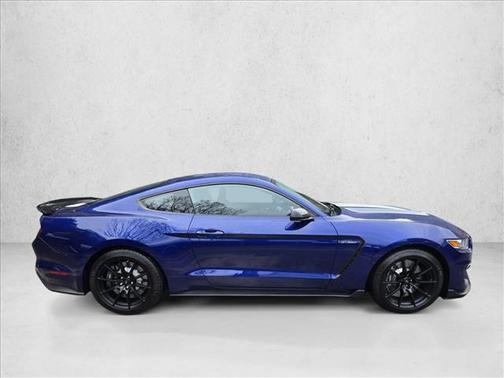 2016 Ford Shelby GT350 Base