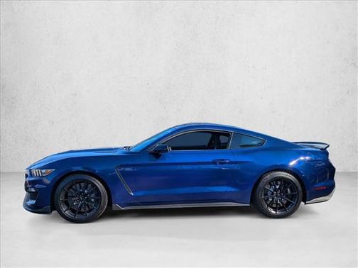 2016 Ford Shelby GT350 Base