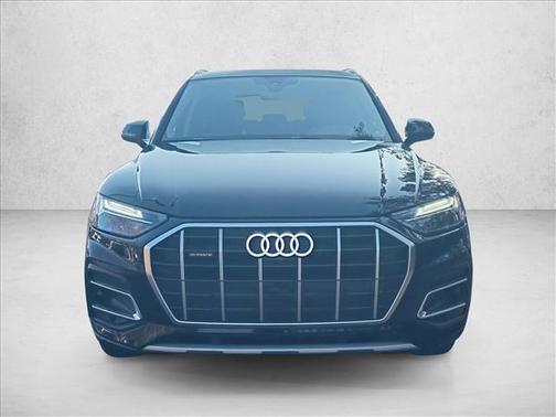 2024 Audi Q5 40 Premium Plus