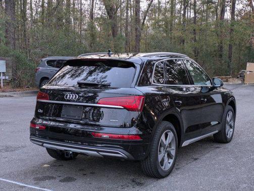 2024 Audi Q5 40 Premium Plus