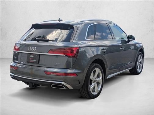 2023 Audi Q5 45 S line Prestige