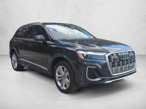 Waitomo Blue Metallic 2025 Audi Q7 55 Premium Plus