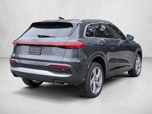 2025 Audi Q5 Premium Plus TFSI quattro S tronic