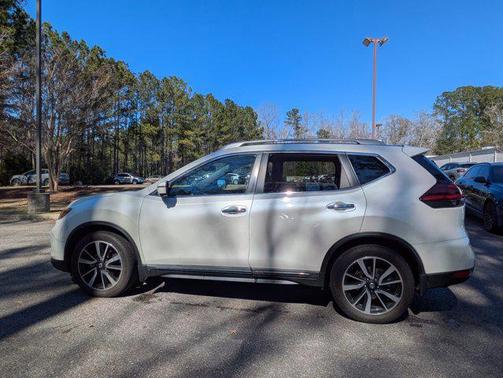 2020 Nissan Rogue SL