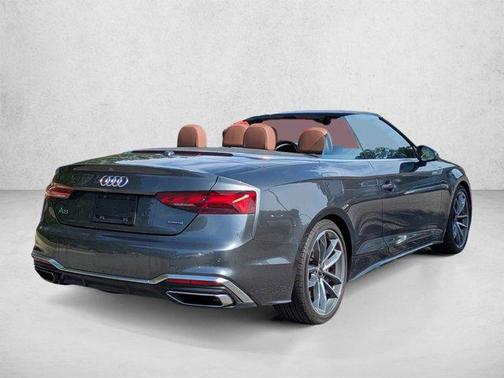Daytona Gray Pearl Effect/Black Roof 2023 Audi A5 45 S line Premium Plus