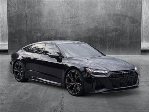 2023 Audi RS 7 4.0T