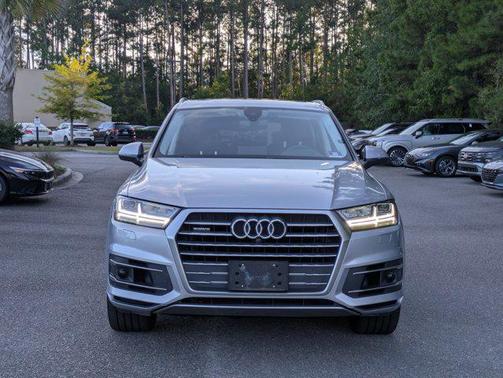2019 Audi Q7 55 Premium Plus