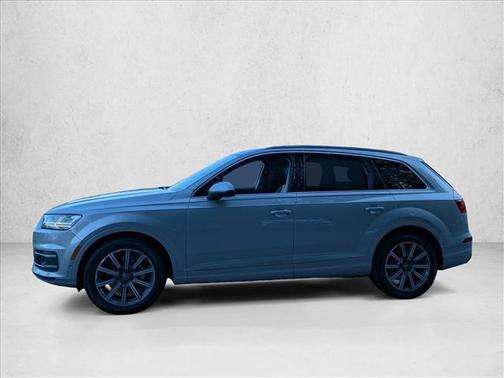 2019 Audi Q7 55 Premium Plus