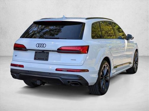 2026 Audi Q7 55 Premium Plus