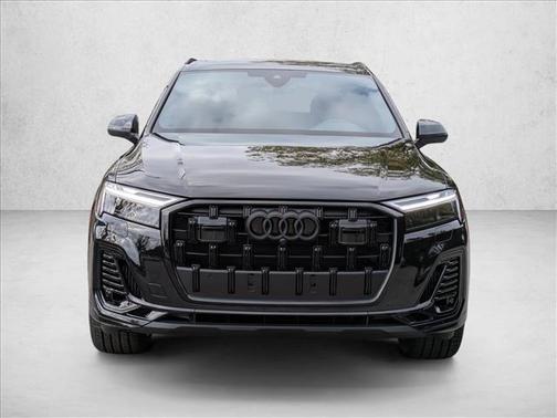 2026 Audi Q7 55 Premium Plus