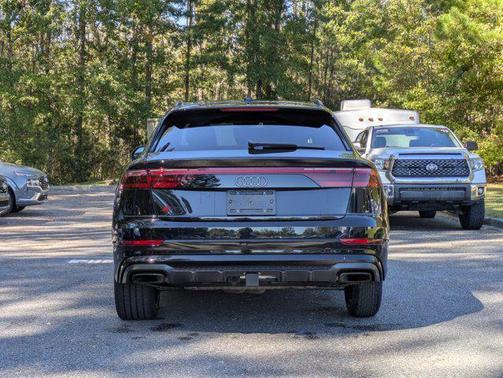 2025 Audi Q8 55 Prestige