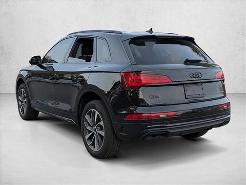 2024 Audi Q5 45 S line Premium