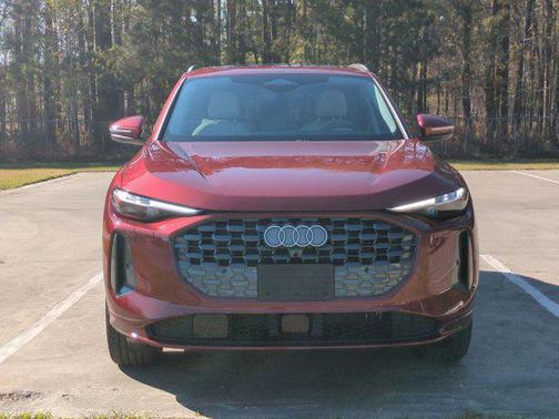 2025 Audi Q5 Premium Plus TFSI quattro S tronic