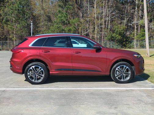 2025 Audi Q5 Premium Plus TFSI quattro S tronic