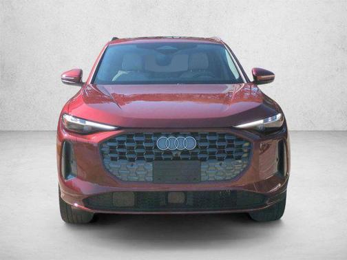 Grenadine Red Metallic 2025 Audi Q5 Premium Plus TFSI quattro S tronic