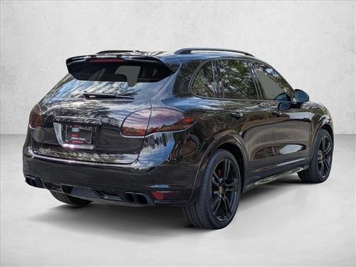 2014 Porsche Cayenne Turbo