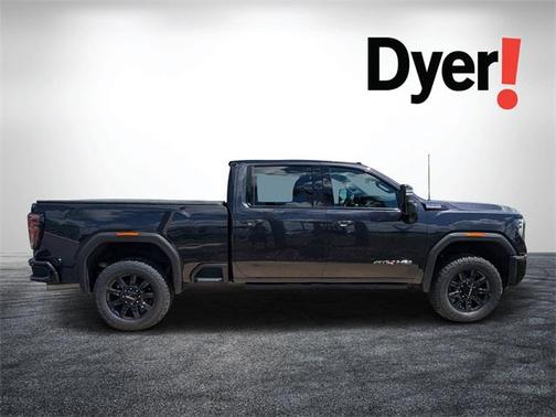 2024 GMC Sierra 2500 AT4