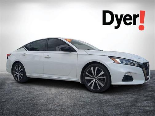 2020 Nissan Altima SR FWD