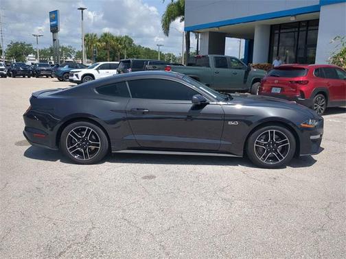 2022 Ford Mustang GT Premium