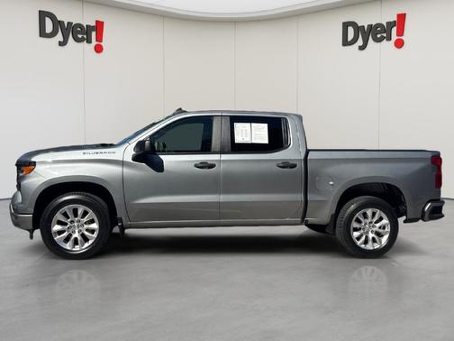 Sterling Gray Metallic 2025 Chevrolet Silverado 1500 Custom