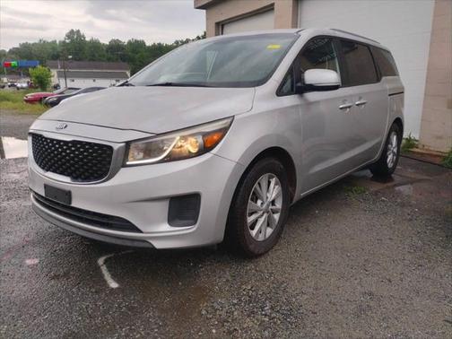 2015 Kia Sedona LX