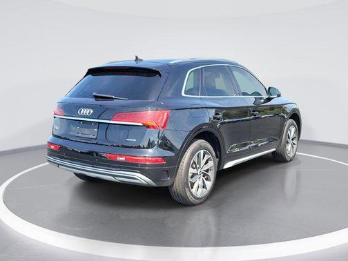 2021 Audi Q5 45 Premium Plus