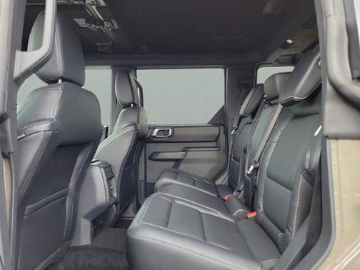 Marsh Gray 2025 Ford Bronco Outer Banks