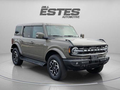 Marsh Gray 2025 Ford Bronco Outer Banks