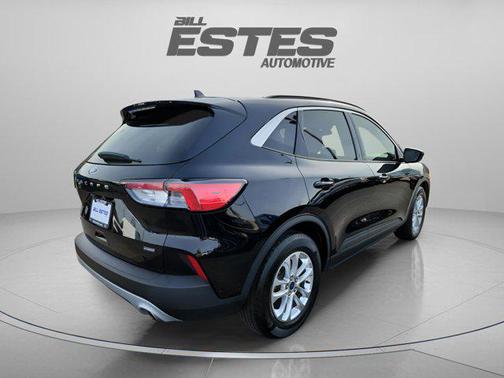 Agate Black Metallic 2021 Ford Escape SE